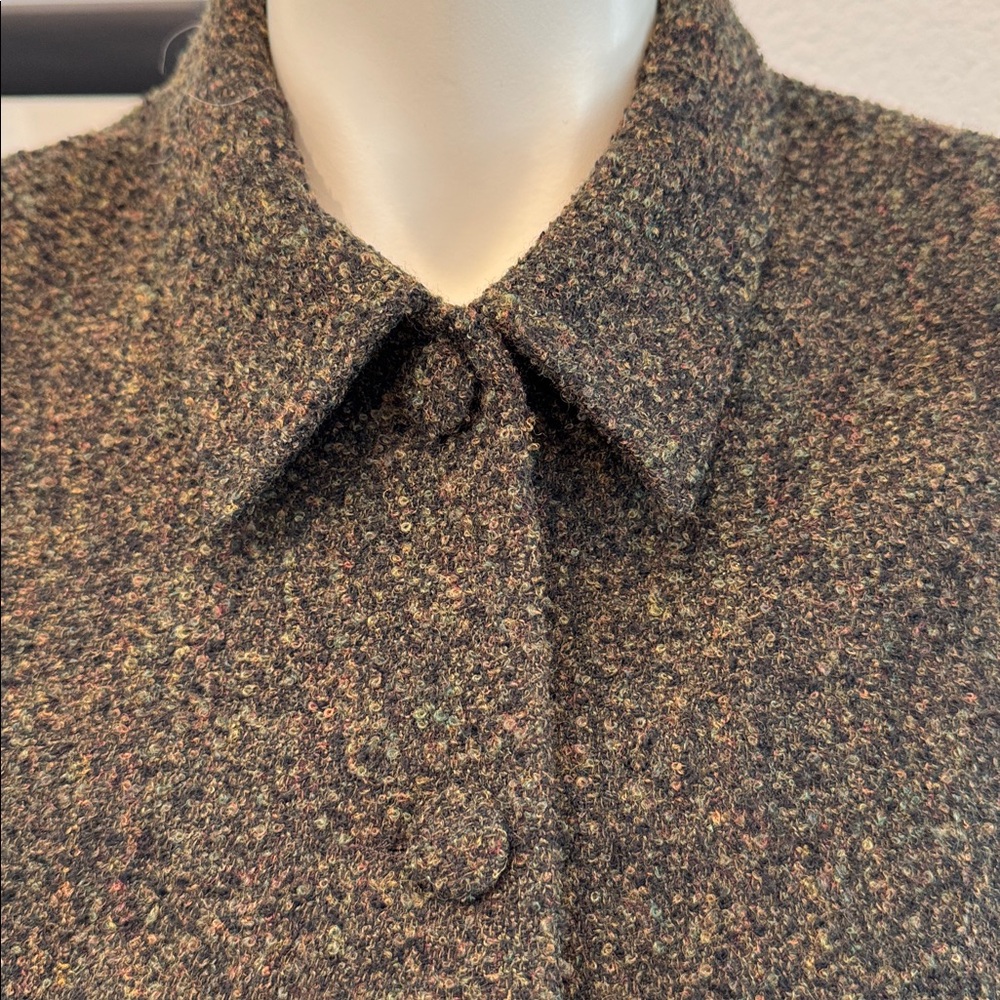 Tweed jacket from the French brand Caroll
Paris.